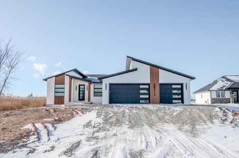 Photo of 308 KERRIGAN Drive, WRIGHTSTOWN, WI 54180 (MLS # 50322666)