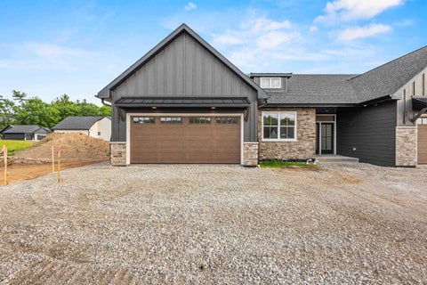 Photo of 3365 SHAWANO Avenue, GREEN BAY, WI 54313 (MLS # 50327499)