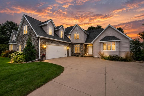 Photo of 4469 W FIELDWOOD Lane, APPLETON, WI 54913 (MLS # 50333034)