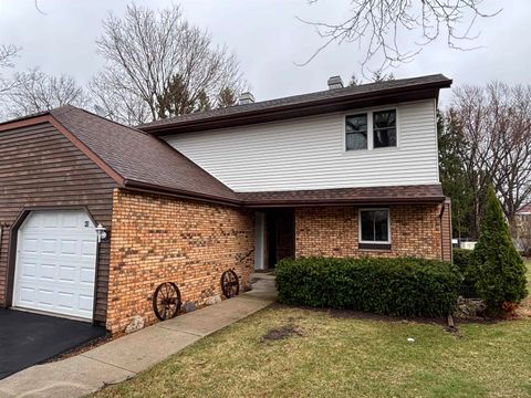 Photo of 40 CONCORD Drive, FOND DU LAC, WI 54935 (MLS # 50322933)