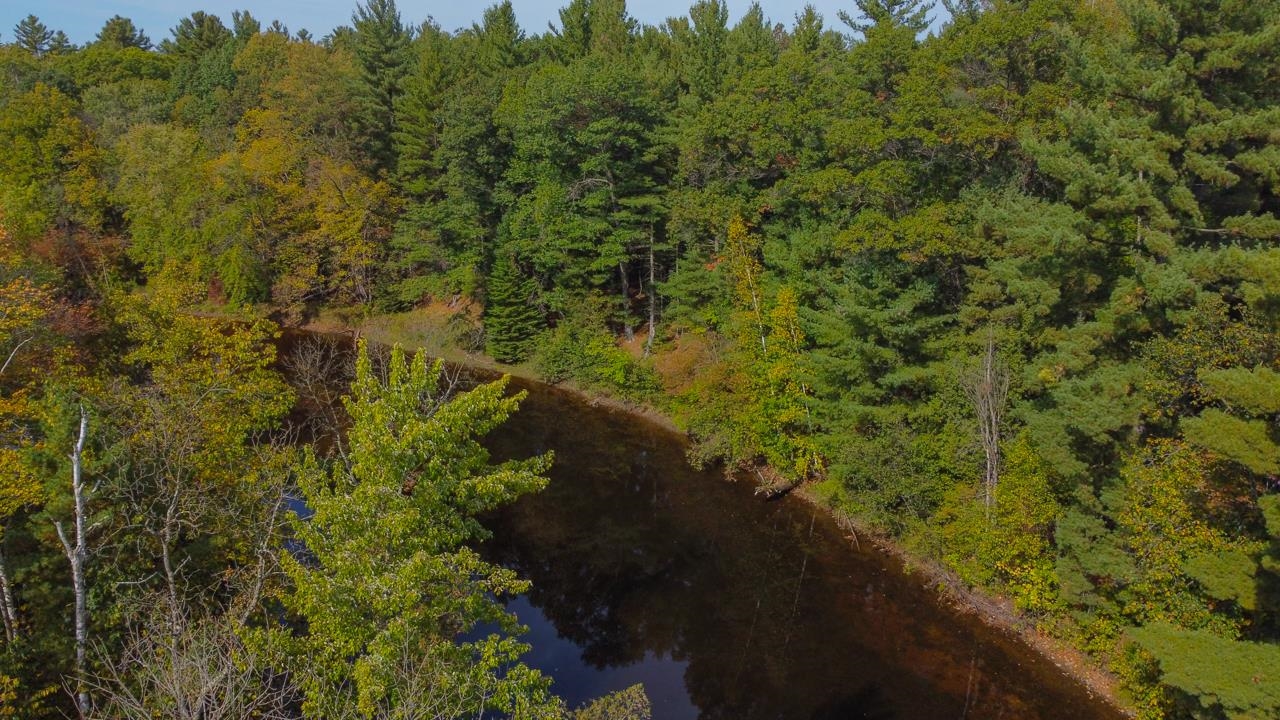 Porterfield, Wisconsin 54159, United States, 5 Bedrooms Bedrooms, ,3 BathroomsBathrooms,Residential,Active,227079