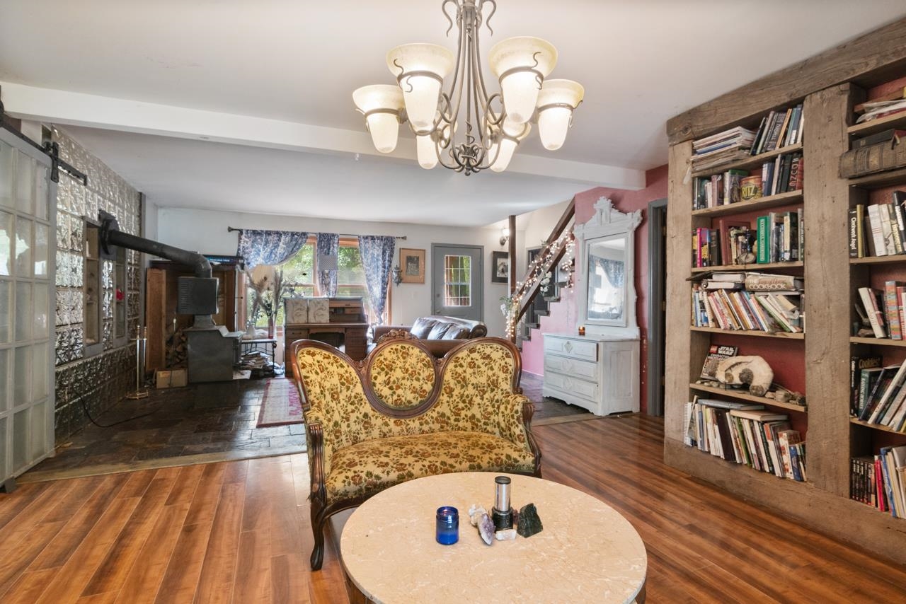 Porterfield, Wisconsin 54159, United States, 5 Bedrooms Bedrooms, ,3 BathroomsBathrooms,Residential,Active,227079