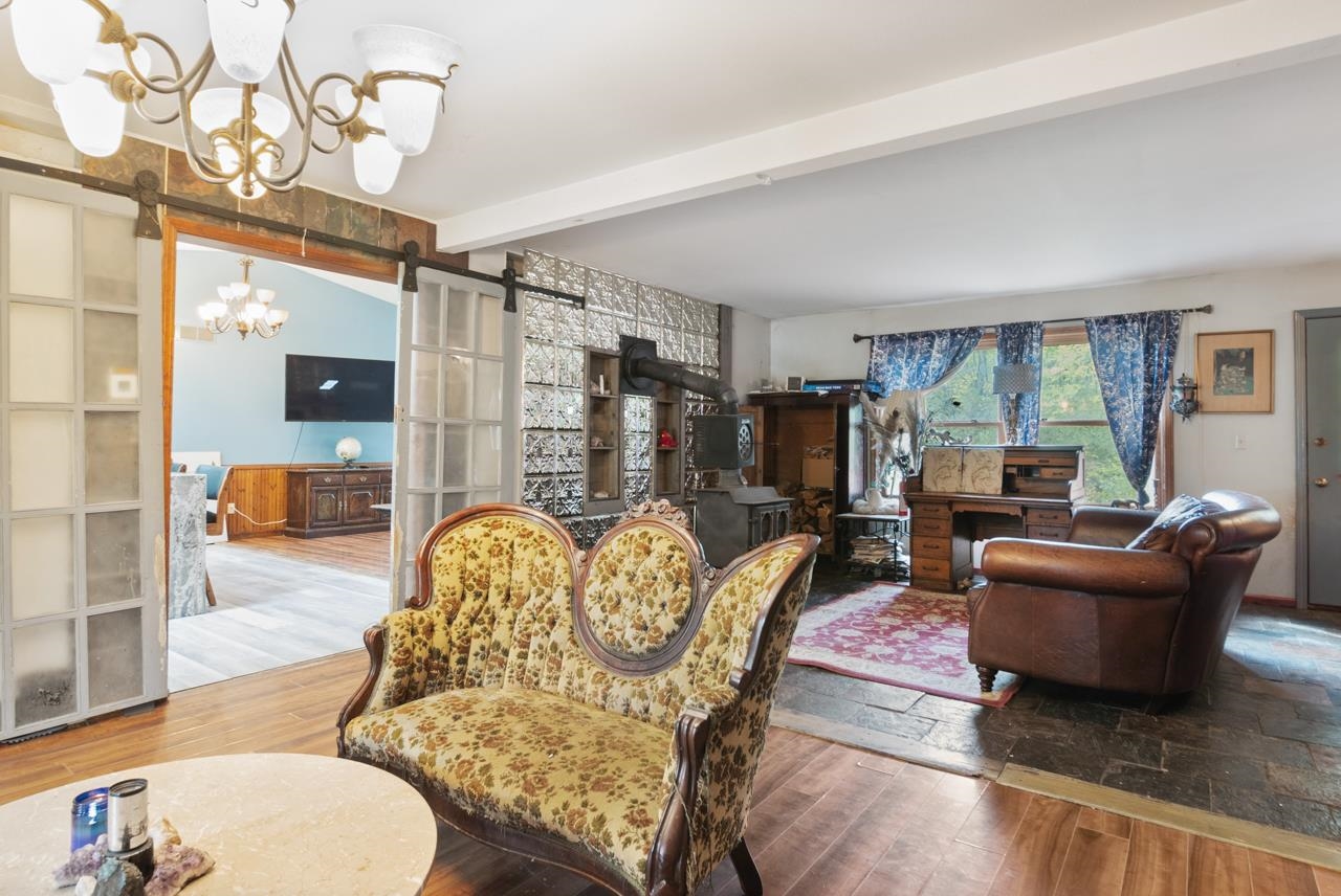 Porterfield, Wisconsin 54159, United States, 5 Bedrooms Bedrooms, ,3 BathroomsBathrooms,Residential,Active,227079