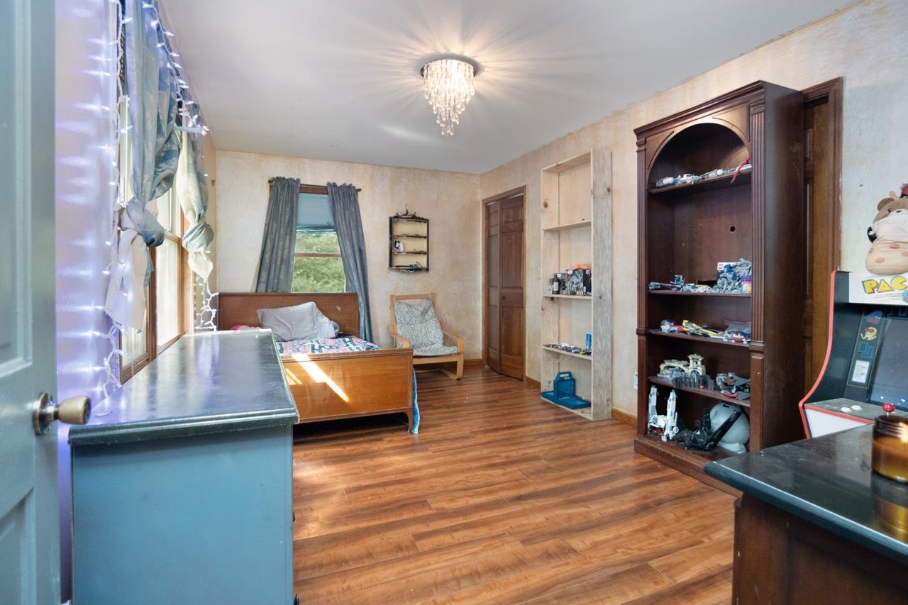 Porterfield, Wisconsin 54159, United States, 5 Bedrooms Bedrooms, ,3 BathroomsBathrooms,Residential,Active,227079