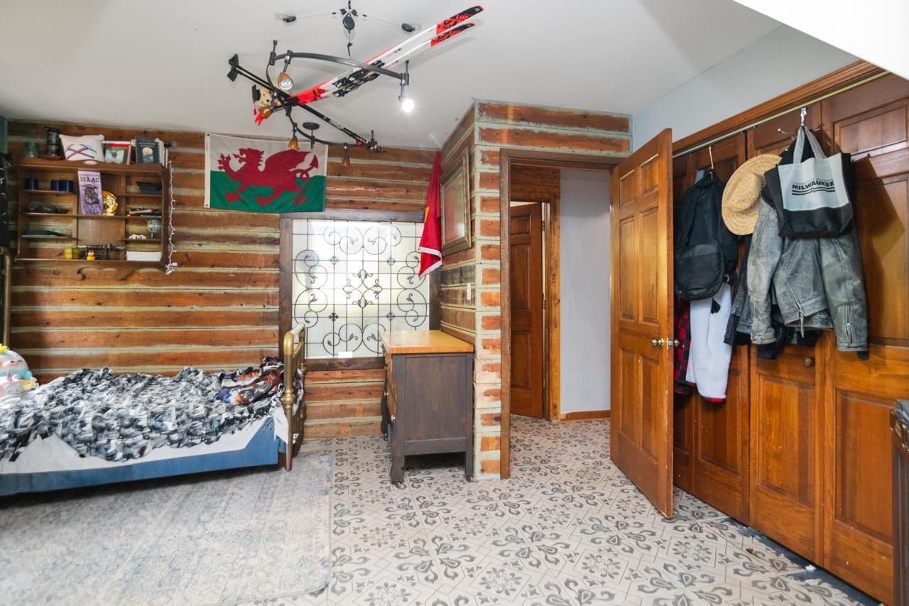 Porterfield, Wisconsin 54159, United States, 5 Bedrooms Bedrooms, ,3 BathroomsBathrooms,Residential,Active,227079