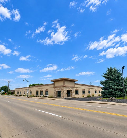 Photo of 304 OHIO Street, OSHKOSH, WI 54902 (MLS # 50332853)