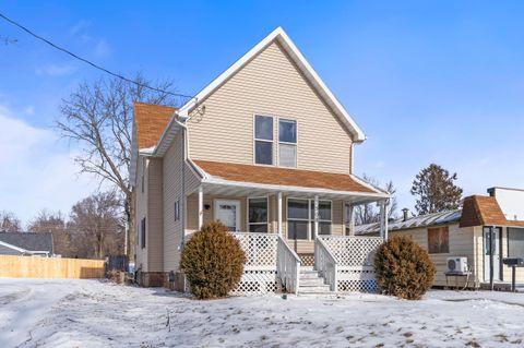 Photo of 1508 E WISCONSIN Avenue, APPLETON, WI 54911 (MLS # 50320393)