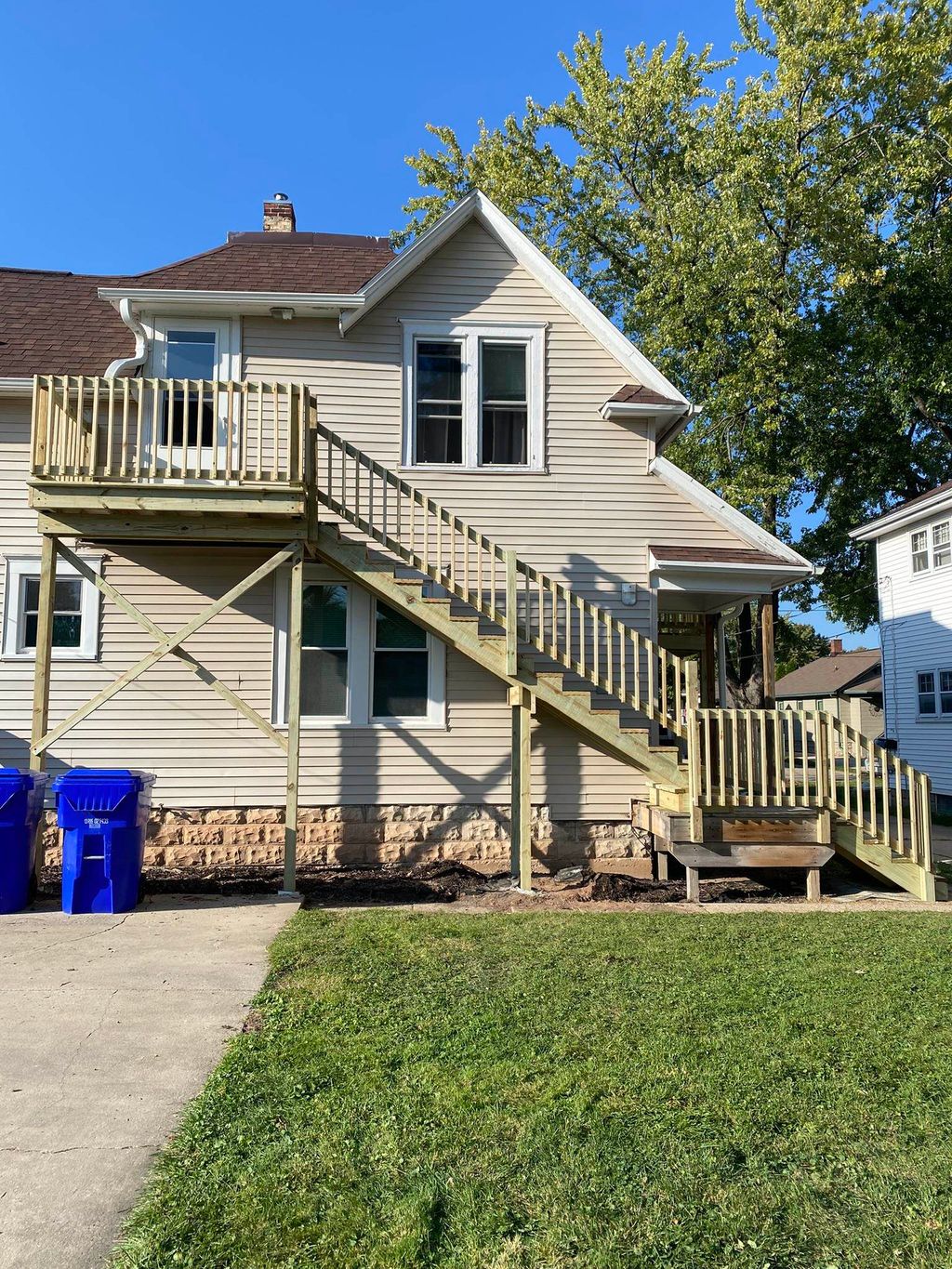 Photo of 823 W OKLAHOMA Street, APPLETON, WI 54914 (MLS # 50322515)