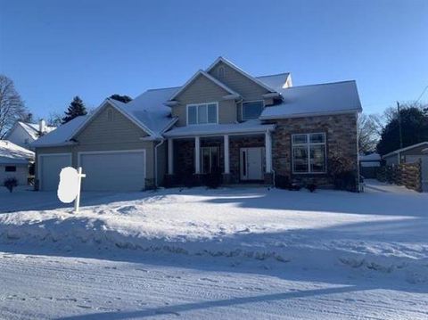 Photo of 1606 S CARVER Lane, APPLETON, WI 54914 (MLS # 50320466)