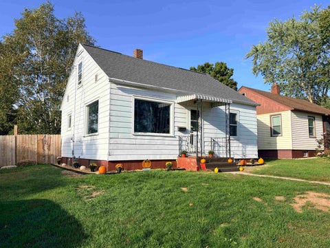 Photo of 207 ROLLAND Street, ALGOMA, WI 54201 (MLS # 50332608)