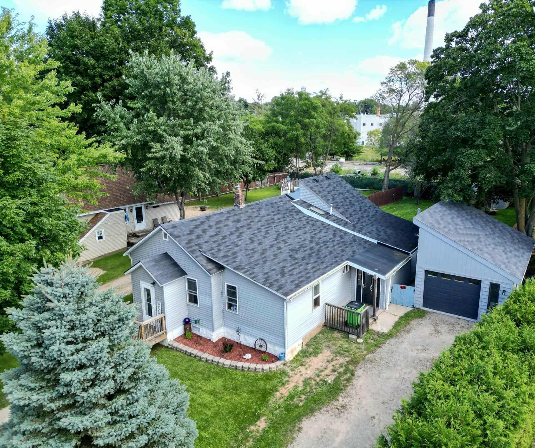 Oconto Falls, Wisconsin 54154, United States, 2 Bedrooms Bedrooms, ,2 BathroomsBathrooms,Residential,Active,201976