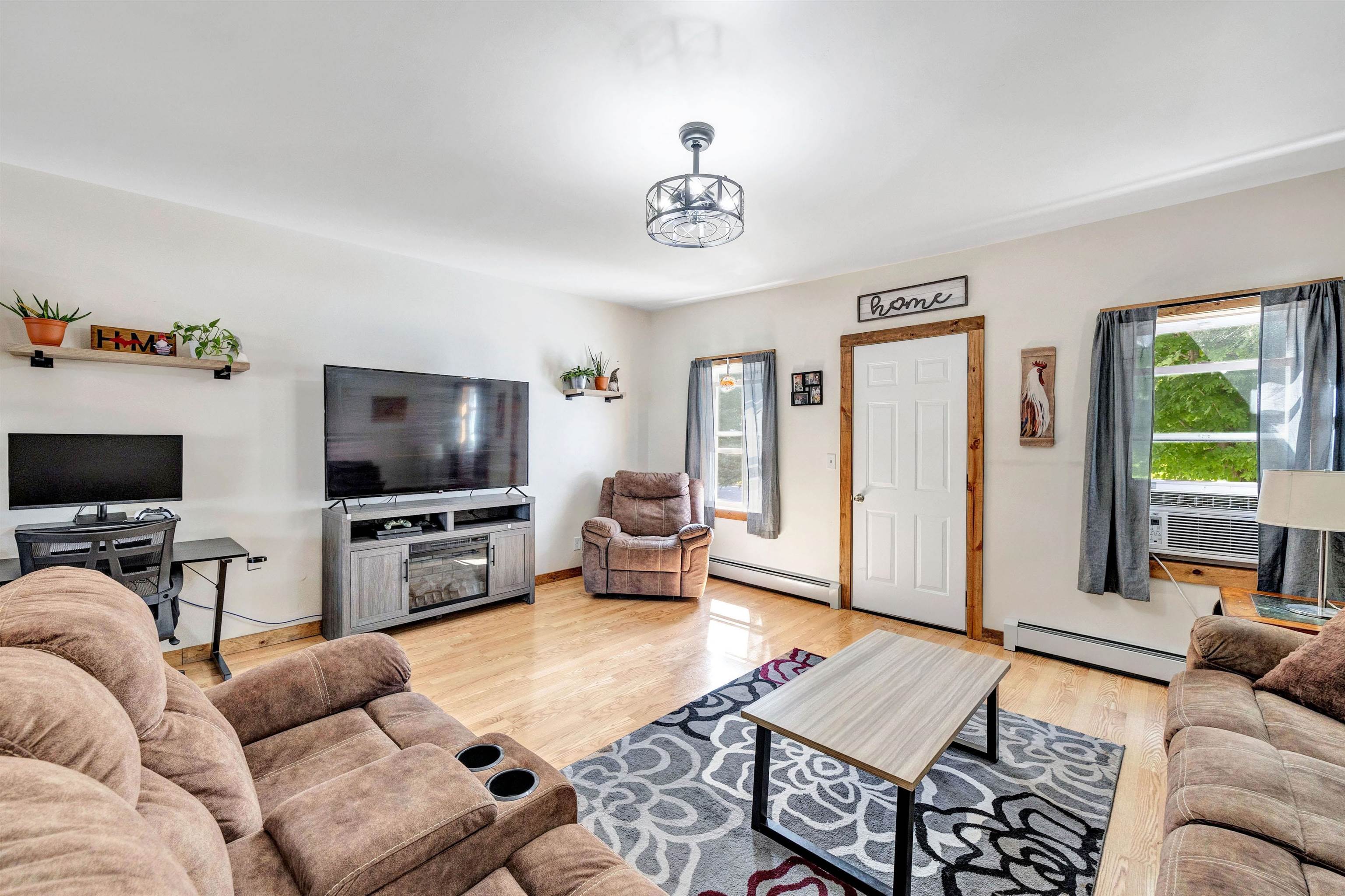 Oconto Falls, Wisconsin 54154, United States, 2 Bedrooms Bedrooms, ,2 BathroomsBathrooms,Residential,Active,201976