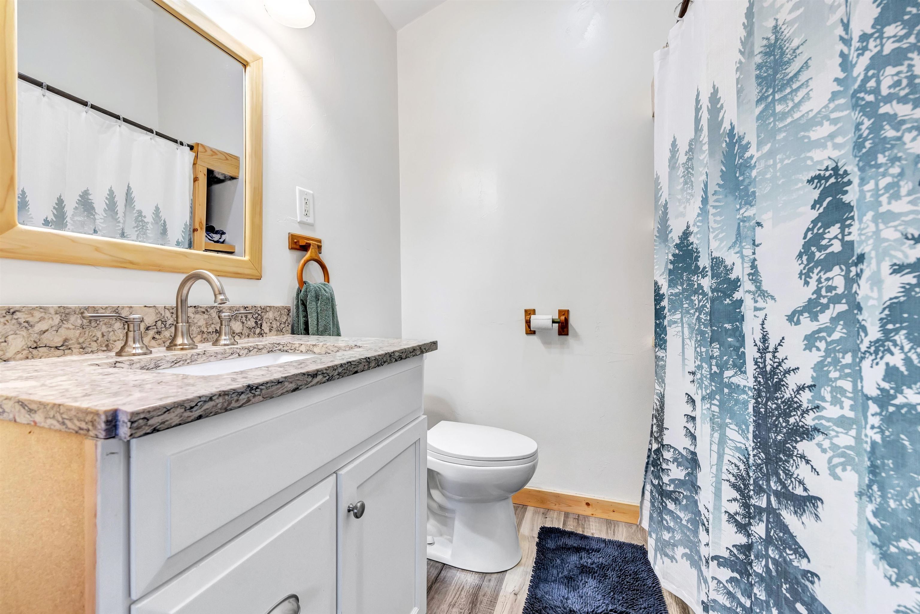 Oconto Falls, Wisconsin 54154, United States, 2 Bedrooms Bedrooms, ,2 BathroomsBathrooms,Residential,Active,201976