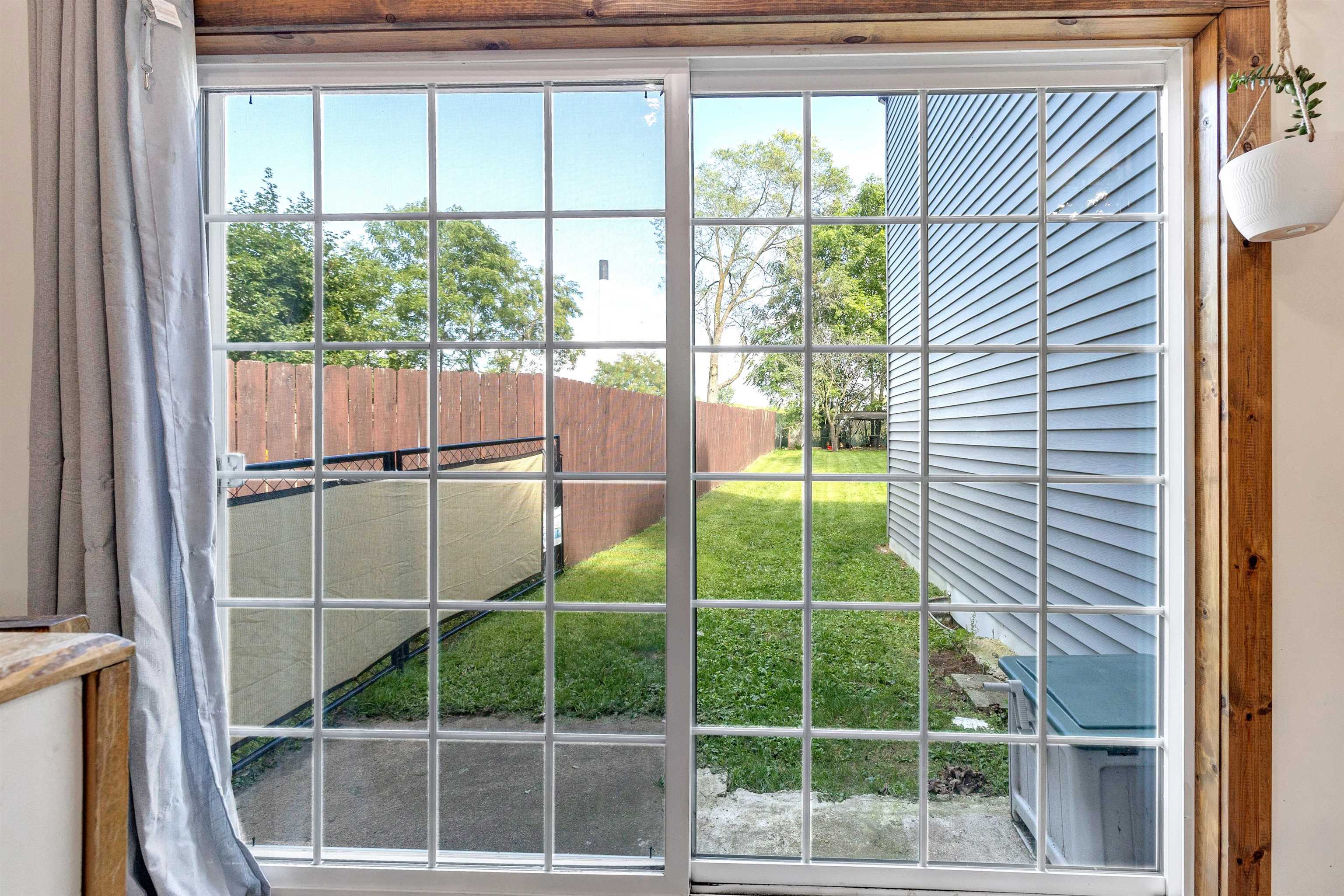 Oconto Falls, Wisconsin 54154, United States, 2 Bedrooms Bedrooms, ,2 BathroomsBathrooms,Residential,Active,201976