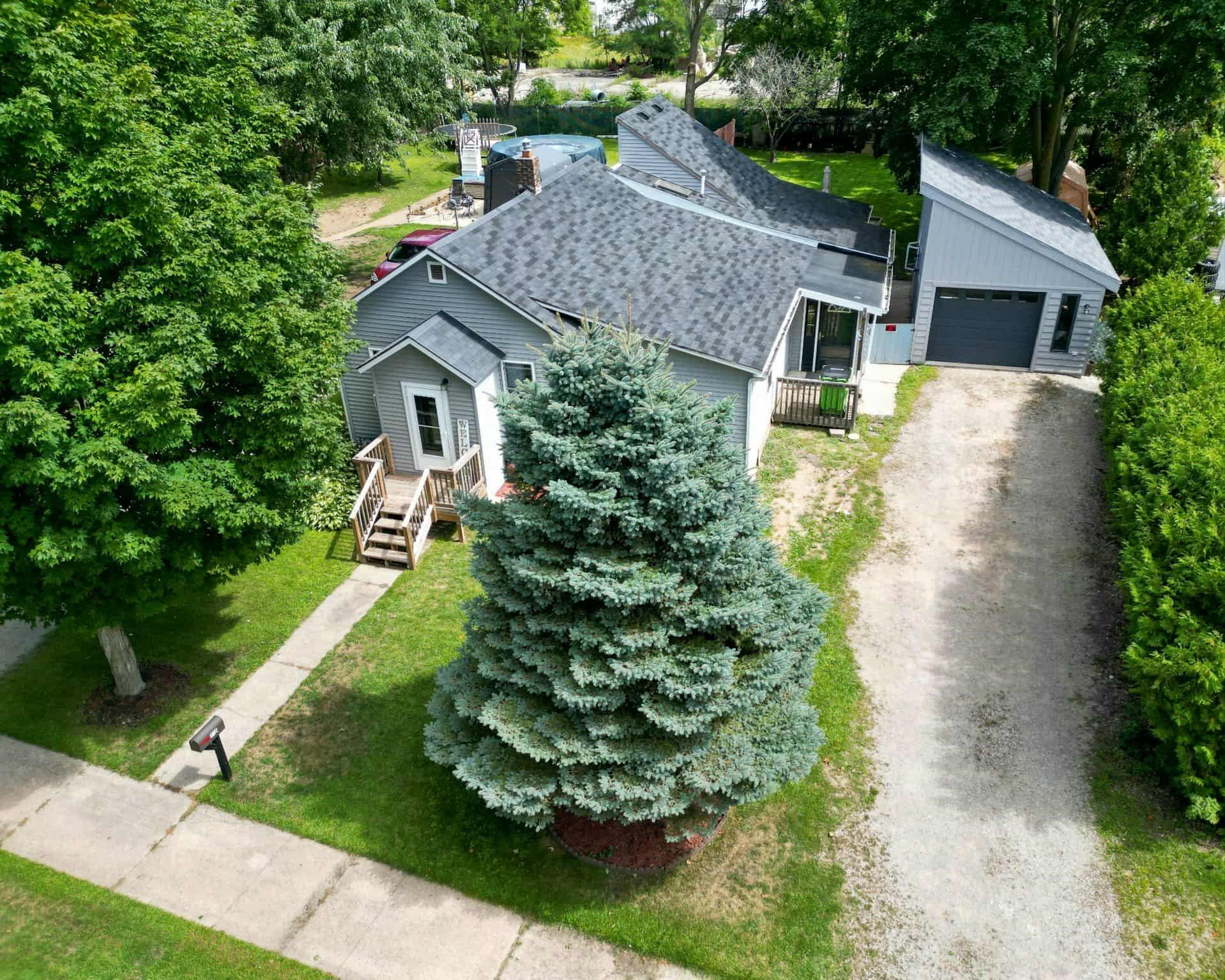 Oconto Falls, Wisconsin 54154, United States, 2 Bedrooms Bedrooms, ,2 BathroomsBathrooms,Residential,Active,201976