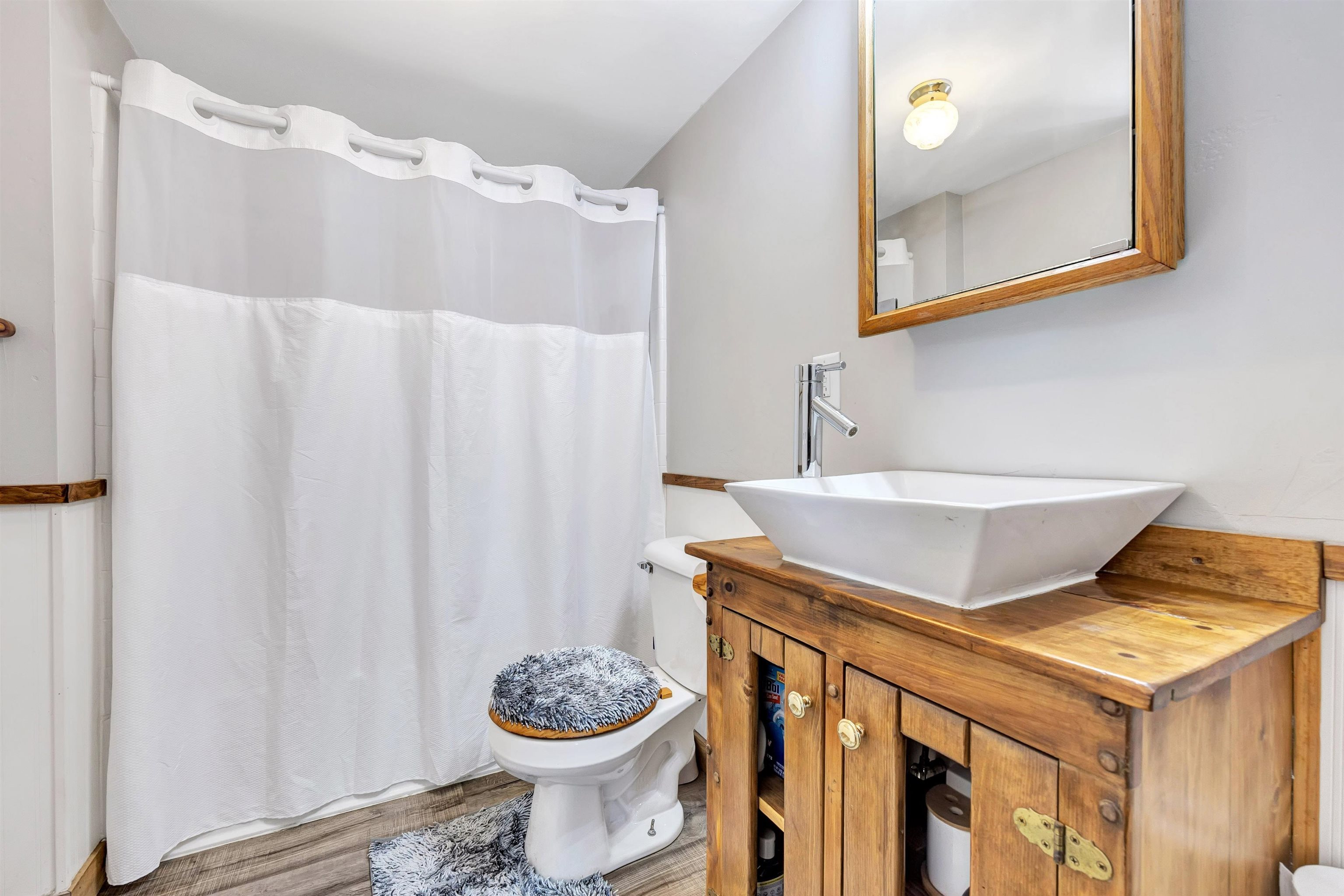 Oconto Falls, Wisconsin 54154, United States, 2 Bedrooms Bedrooms, ,2 BathroomsBathrooms,Residential,Active,201976