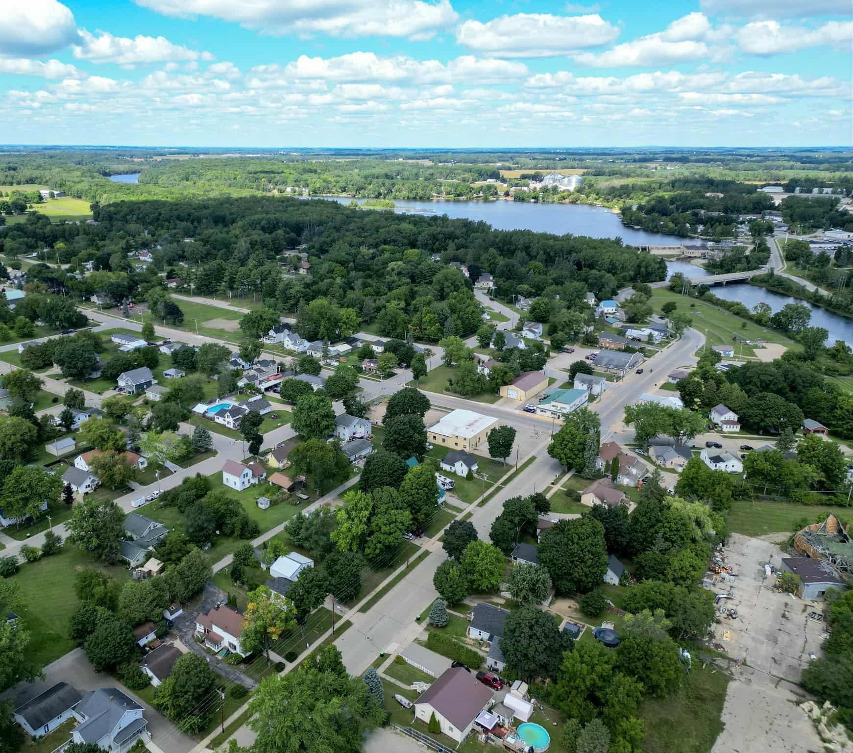 Oconto Falls, Wisconsin 54154, United States, 2 Bedrooms Bedrooms, ,2 BathroomsBathrooms,Residential,Active,201976