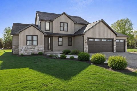 Photo of 302 LANSDOWNE Street, DE PERE, WI 54115 (MLS # 50321555)