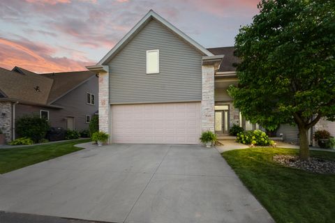 Photo of W5406 MARTIN Lane, FOND DU LAC, WI 54937 (MLS # 50313969)