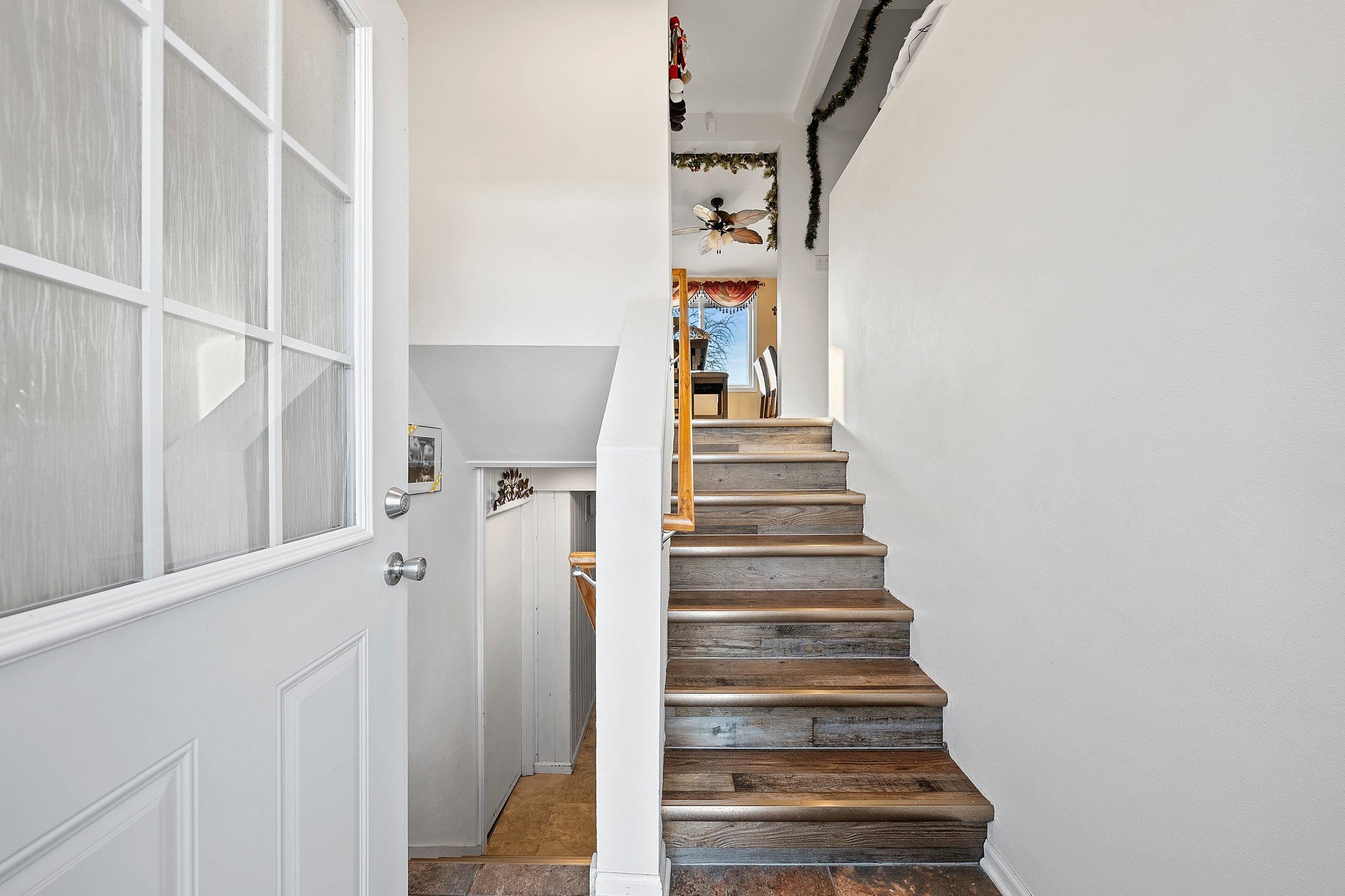 Shawano, Wisconsin 54166, United States, 5 Bedrooms Bedrooms, ,3 BathroomsBathrooms,Residential,Active,22110