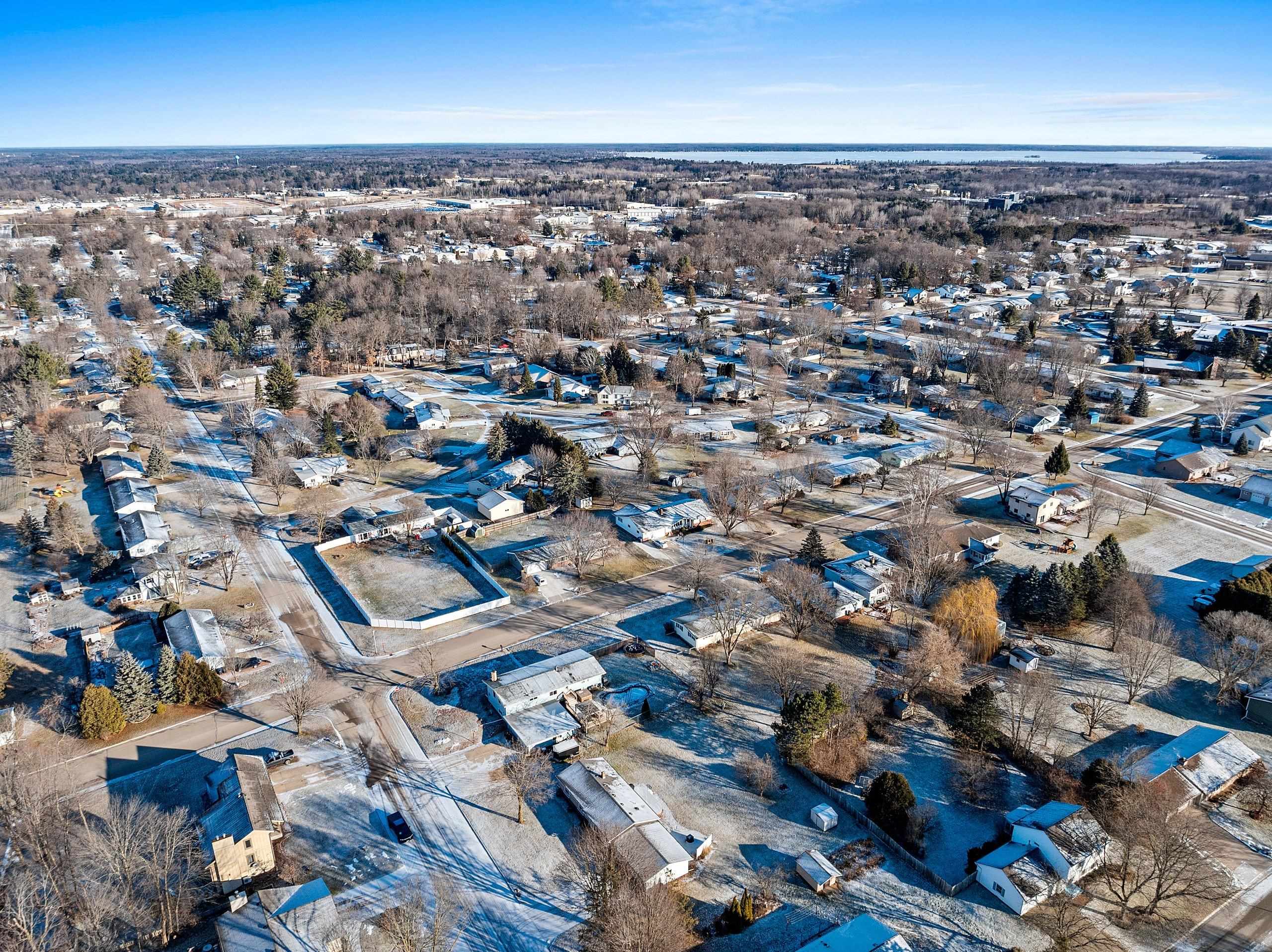 Shawano, Wisconsin 54166, United States, 5 Bedrooms Bedrooms, ,3 BathroomsBathrooms,Residential,Active,22110