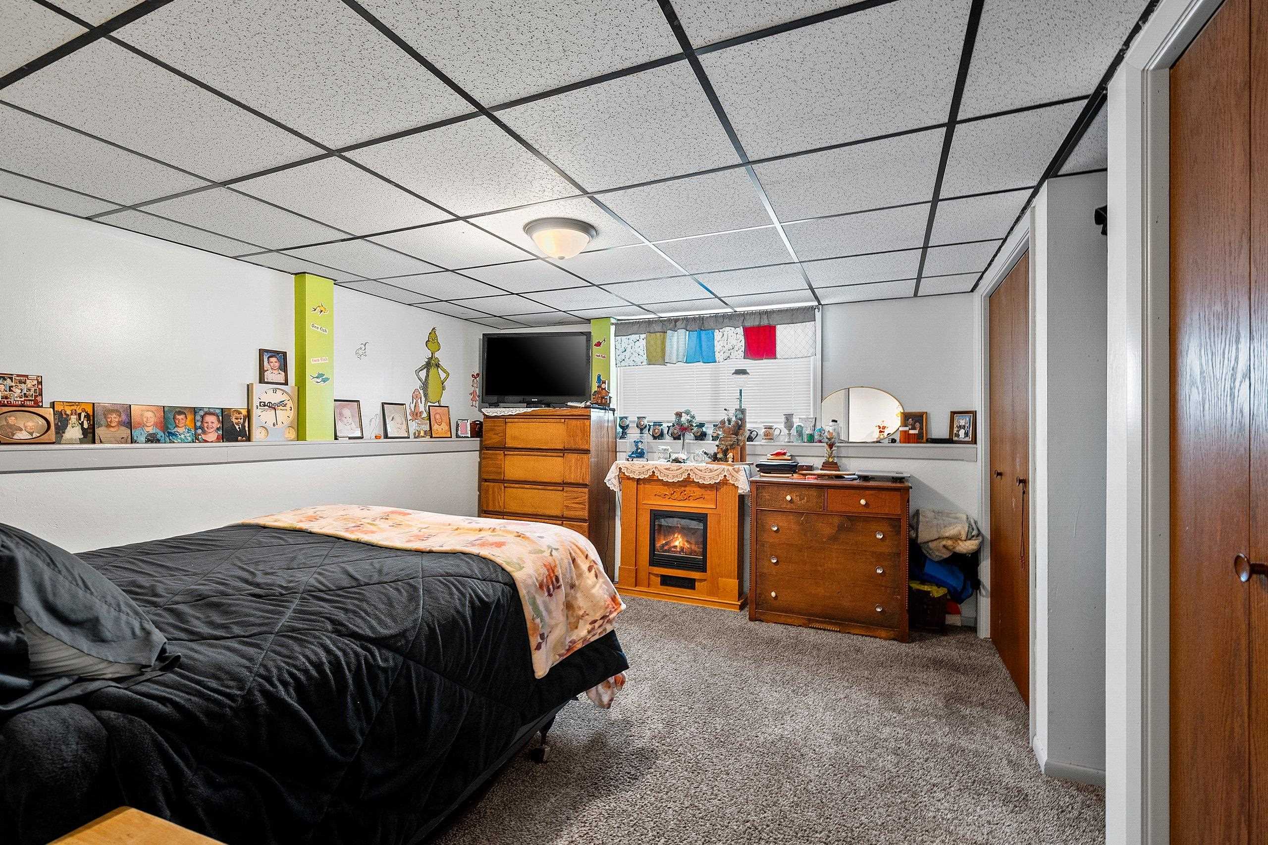 Shawano, Wisconsin 54166, United States, 5 Bedrooms Bedrooms, ,3 BathroomsBathrooms,Residential,Active,22110