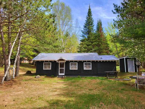 Photo of 11586 HIDDEN HAVEN Drive, HAZELHURST, WI 54531 (MLS # 50308479)