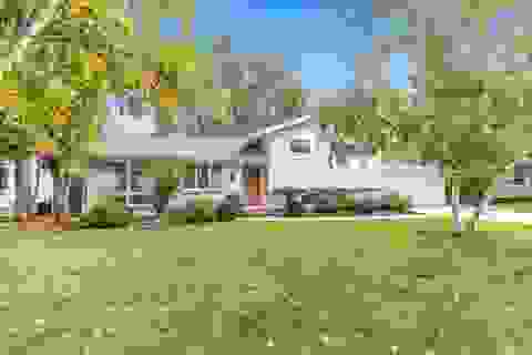 Photo of 2697 BEAUMONT Street, GREEN BAY, WI 54301 (MLS # 50330589)