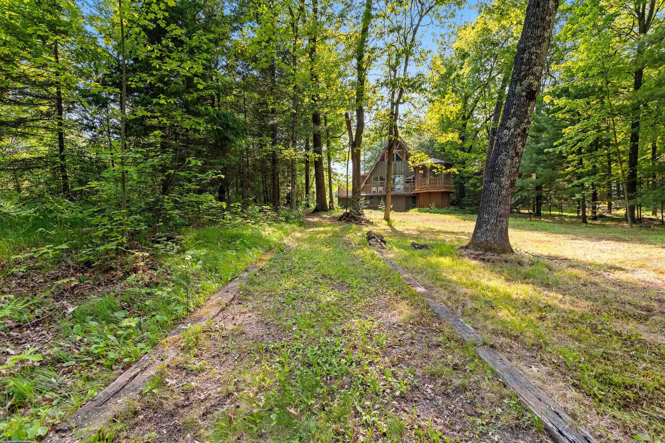 Keshena, Wisconsin 54135, United States, 3 Bedrooms Bedrooms, ,2 BathroomsBathrooms,Residential,Active,143478