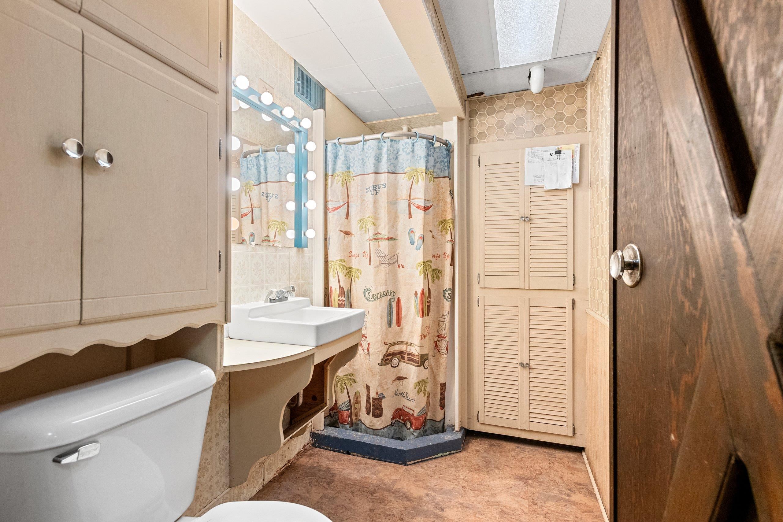 Keshena, Wisconsin 54135, United States, 3 Bedrooms Bedrooms, ,2 BathroomsBathrooms,Residential,Active,143478