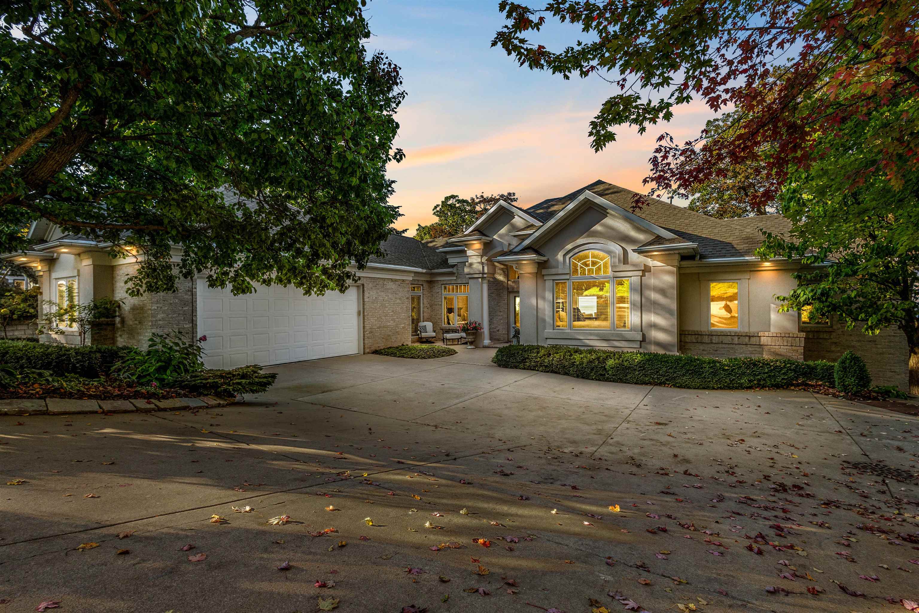 5881 SHORE ACRES Road