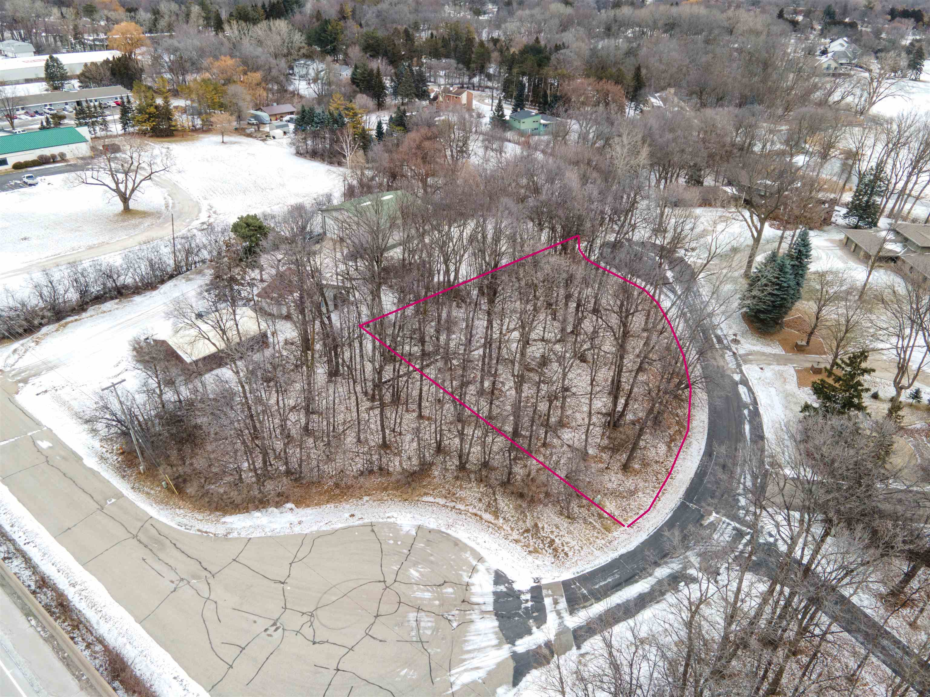 Photo 1 of 6 — 10 GOLF TERRACE Court 17, APPLETON, WI 54914