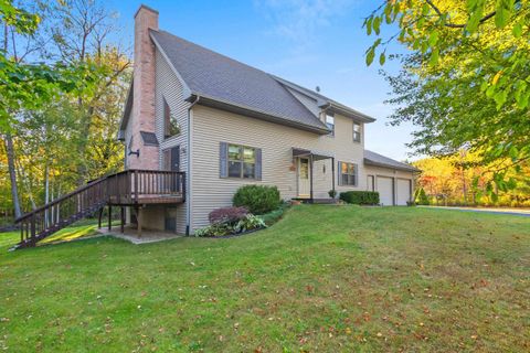 Photo of 4683 WINDING CREEK Trail, ABRAMS, WI 54101 (MLS # 50316213)