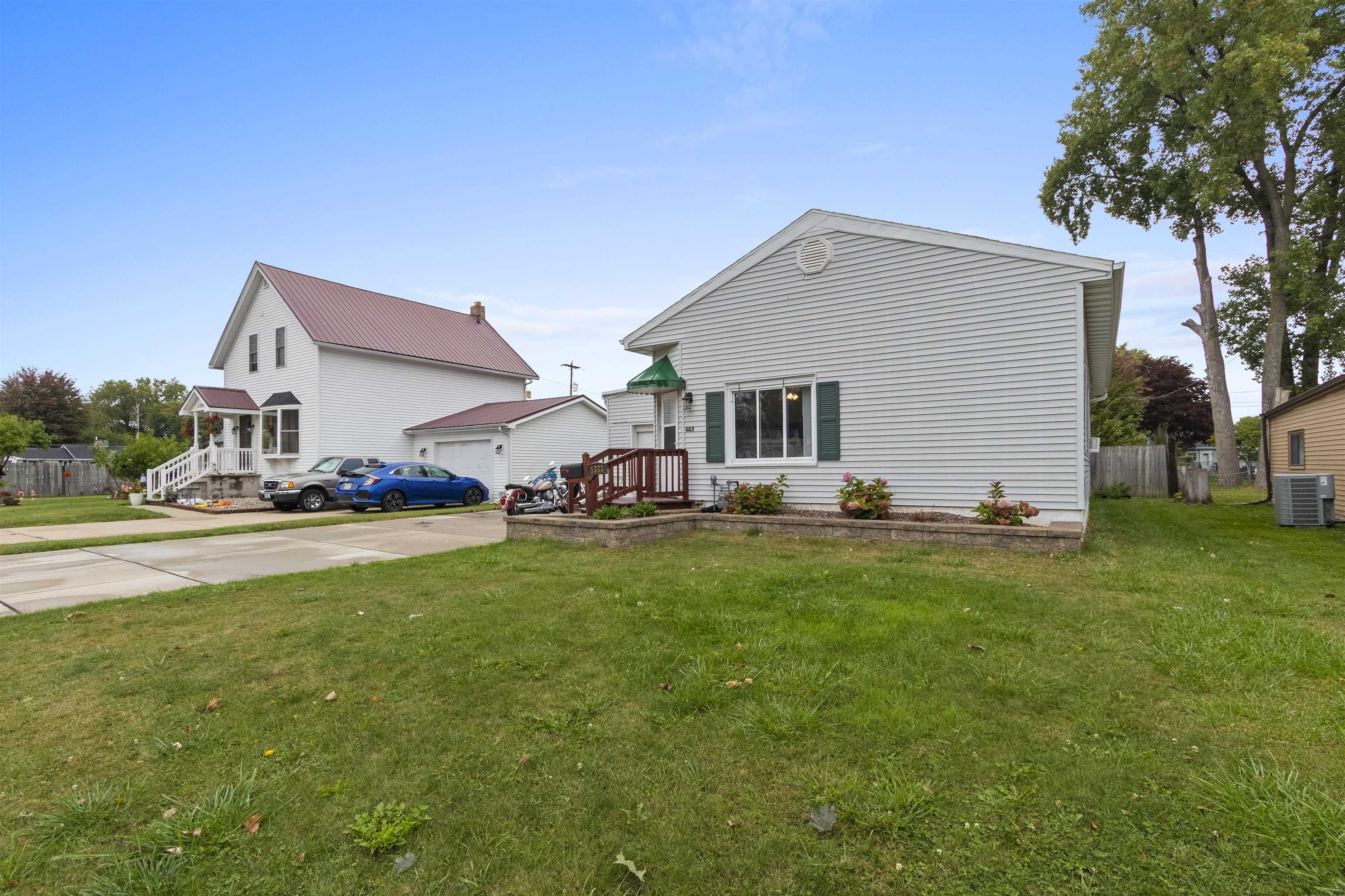 Green Bay, Wisconsin 54302, United States, 4 Bedrooms Bedrooms, ,1 BathroomBathrooms,Residential,Active,228113
