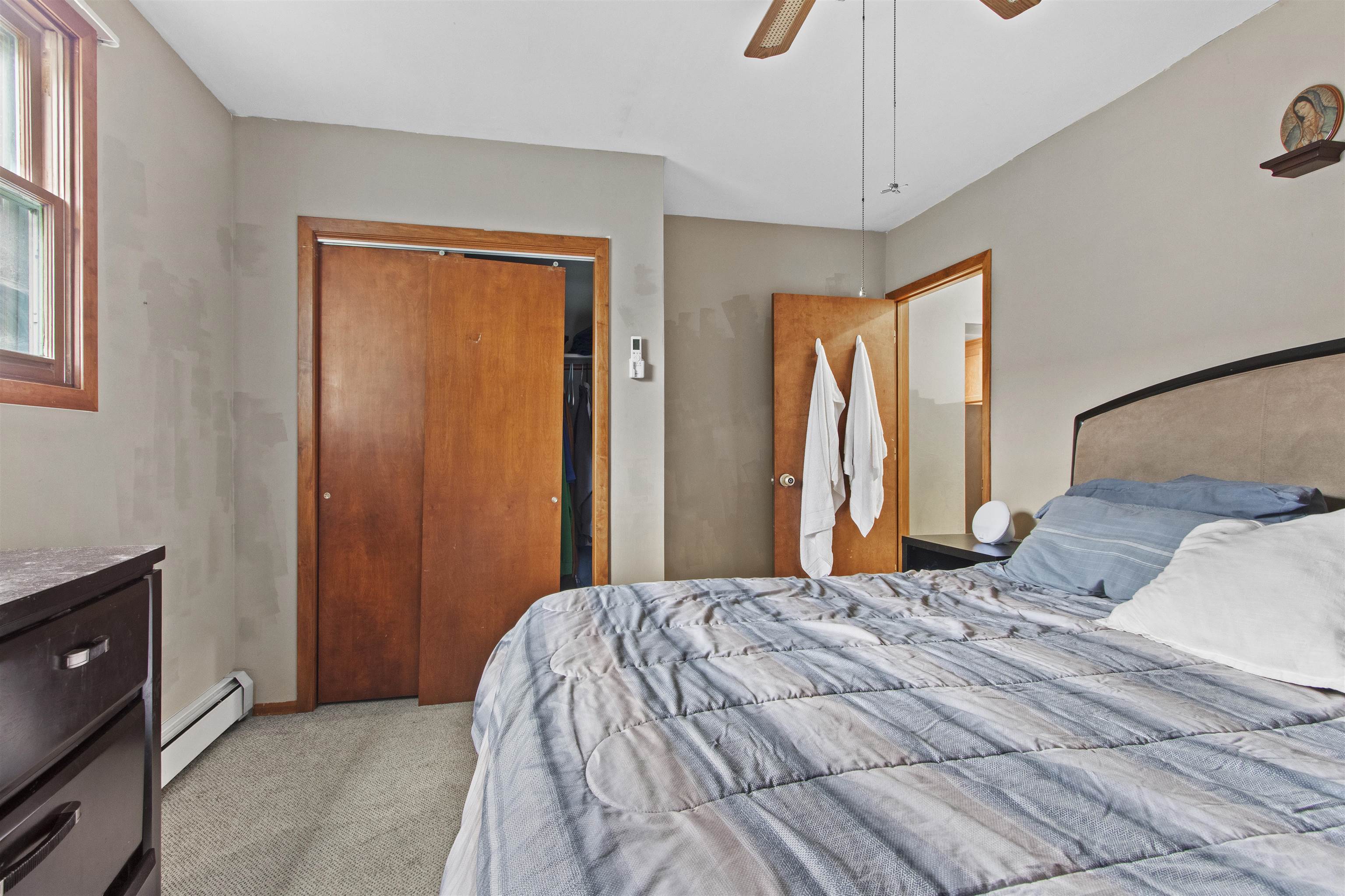 Green Bay, Wisconsin 54302, United States, 4 Bedrooms Bedrooms, ,1 BathroomBathrooms,Residential,Active,228113