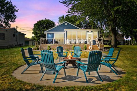 Photo of 8052 KOLODZIK Road, WINNECONNE, WI 54986 (MLS # 50320939)