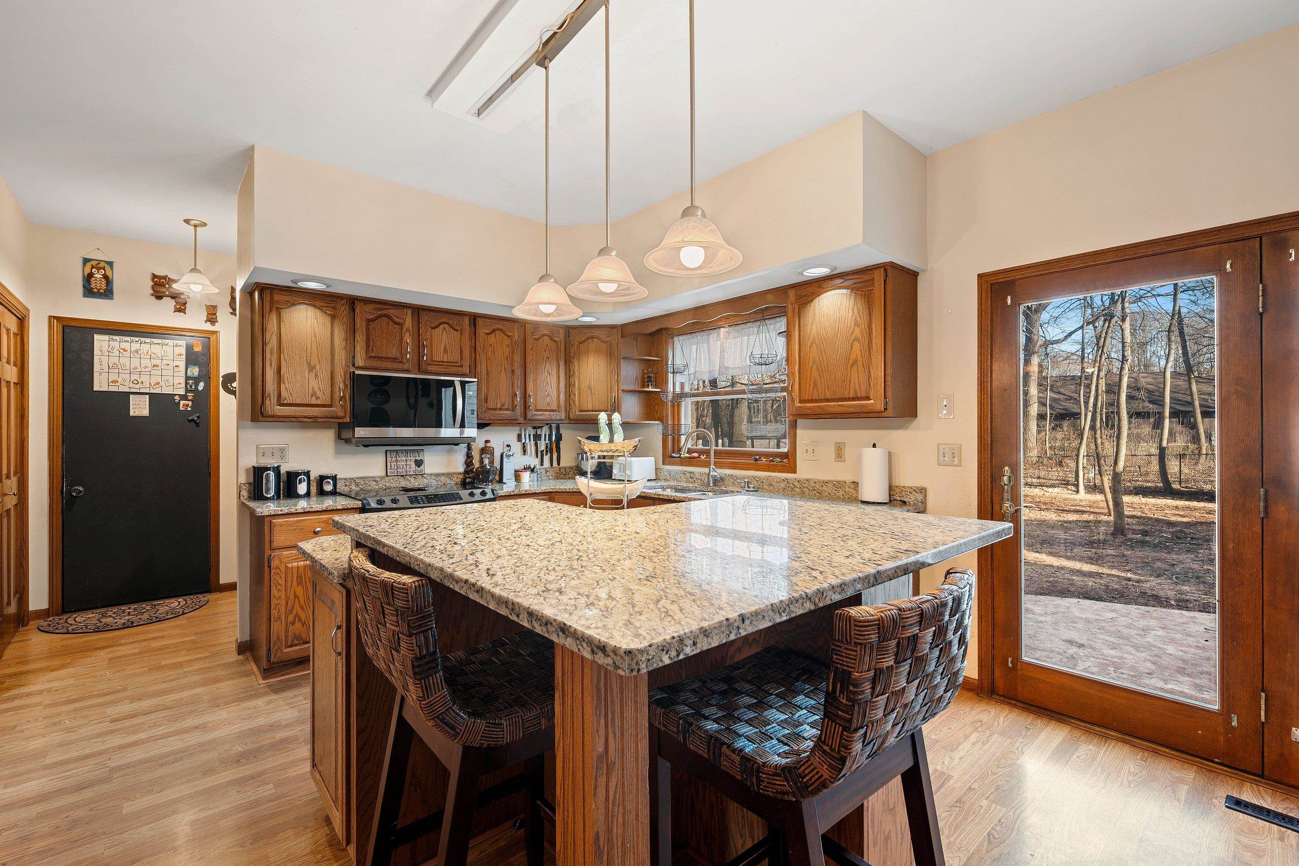 Oshkosh, Wisconsin 54904, United States, 4 Bedrooms Bedrooms, ,3 BathroomsBathrooms,Residential,Active,90825