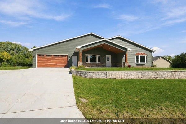 661 E RIVER DR, OMRO, WI 54963 - Image cb2811ae6aadfae3bfa60bce420905f9/3213540827