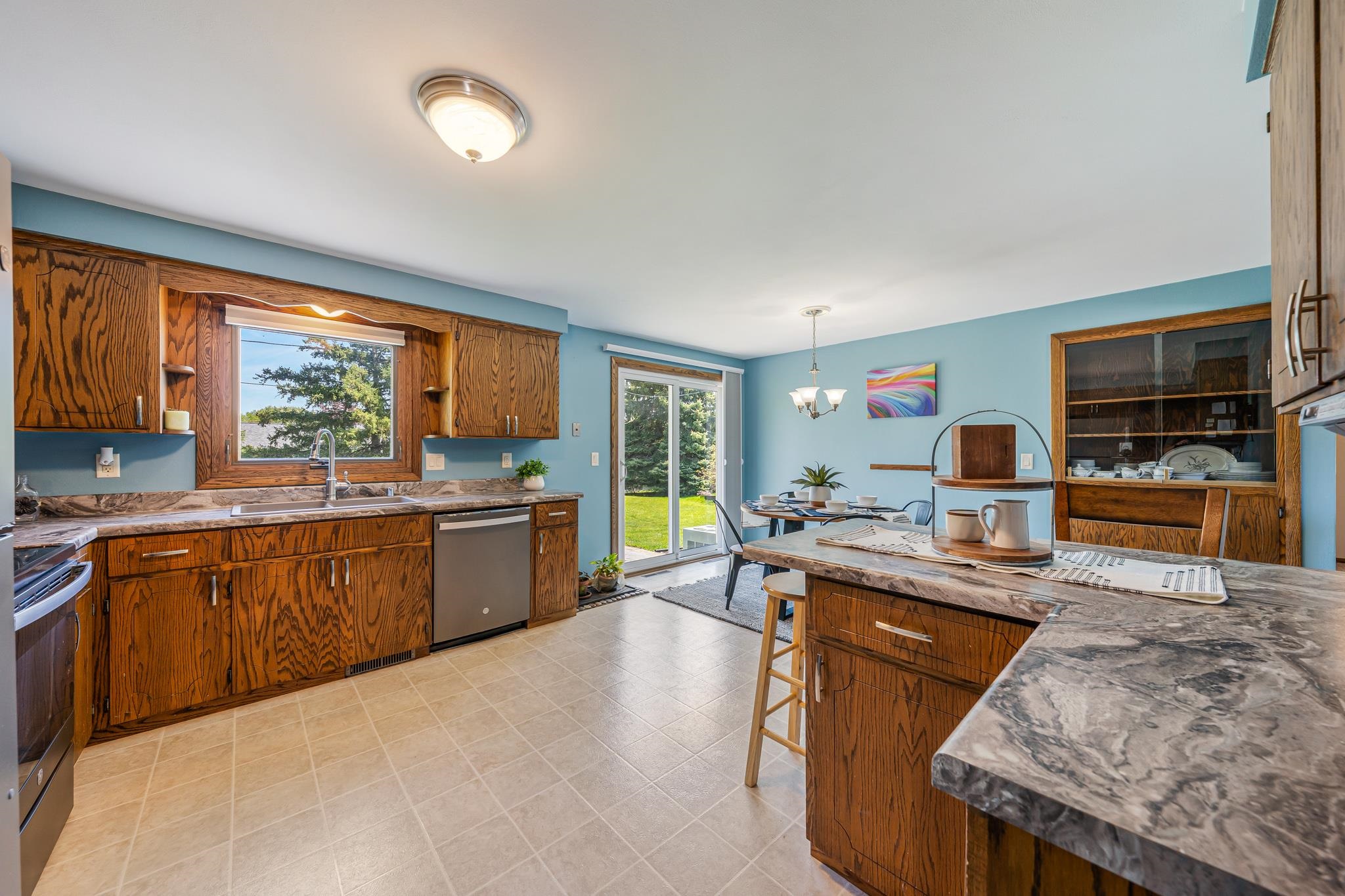 1290 WILD ROSE Lane
