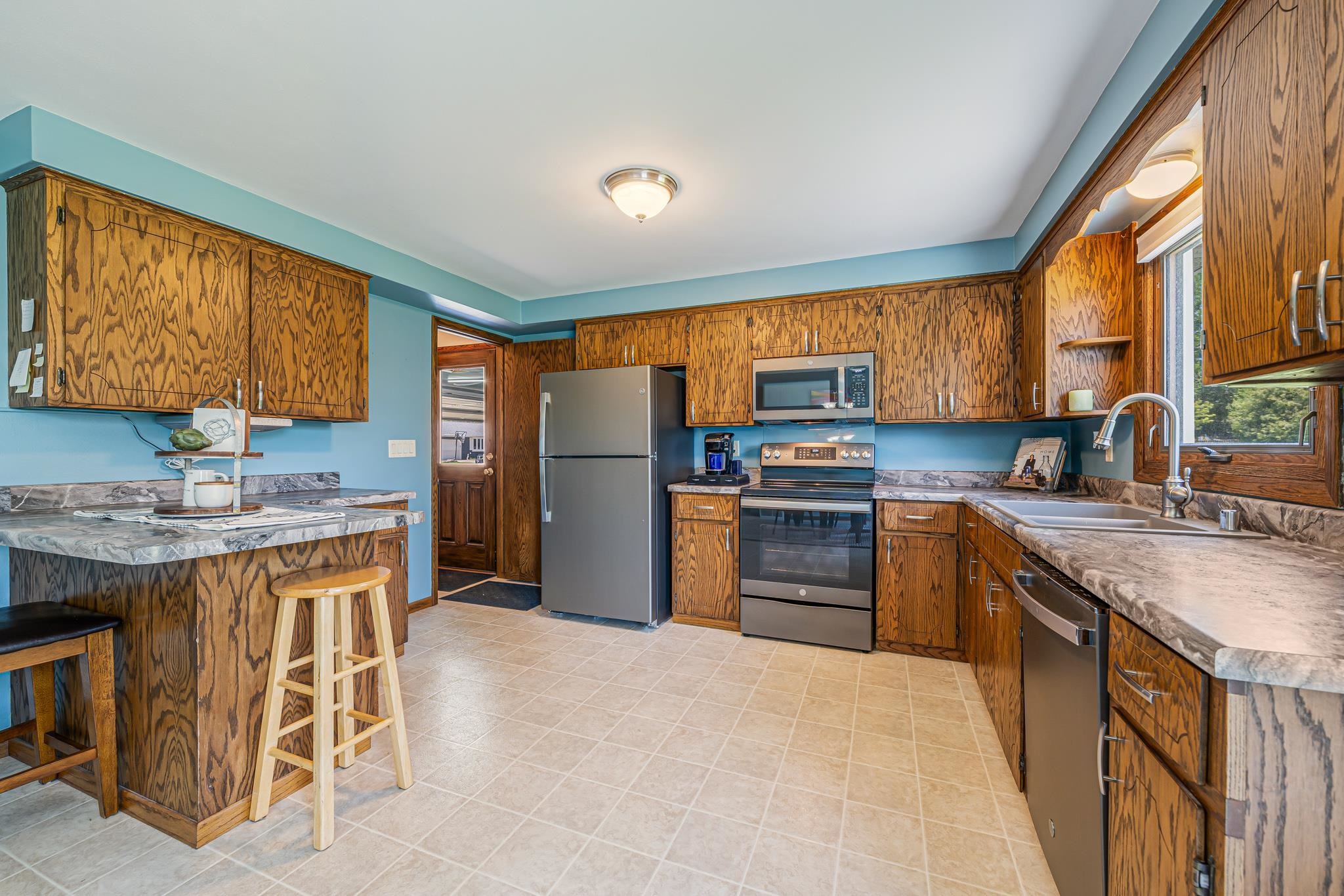 1290 WILD ROSE Lane