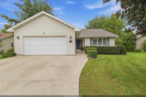 Photo of 172 YACOUB Lane, FOND DU LAC, WI 54935 (MLS # 50333073)