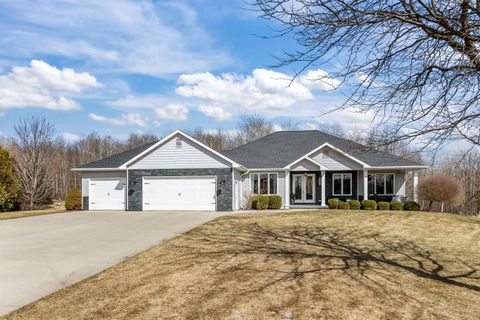 Photo of W7516 MOLLY MARIE Court, GREENVILLE, WI 54942 (MLS # 50323411)