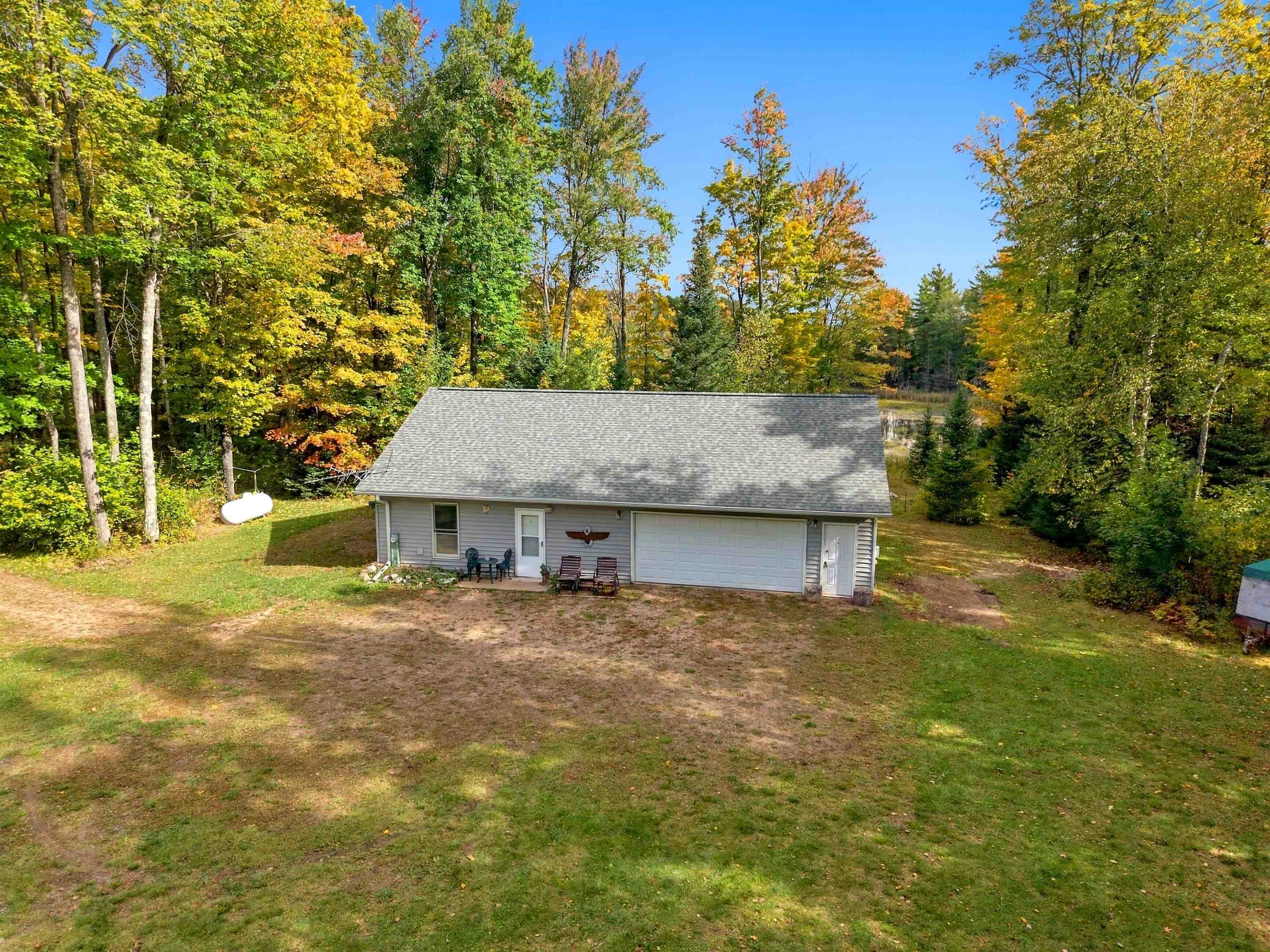 3050 HORSESHOE LAKE Road