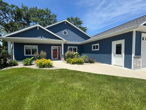 Photo of N8670 LINDEN BEACH Road, FOND DU LAC, WI 54937 (MLS # 50306452)