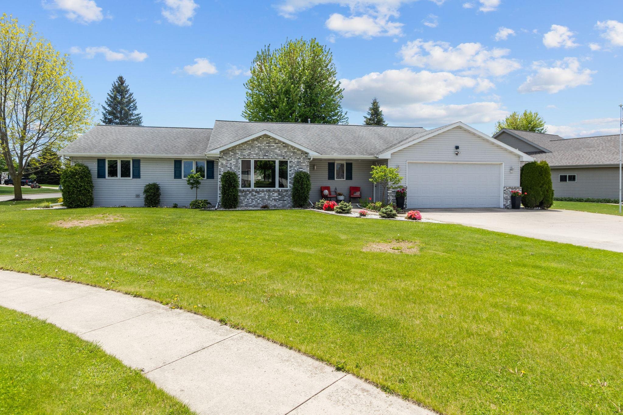 Brillion, Wisconsin 54110, United States, 3 Bedrooms Bedrooms, ,3 BathroomsBathrooms,Residential,Active,138976