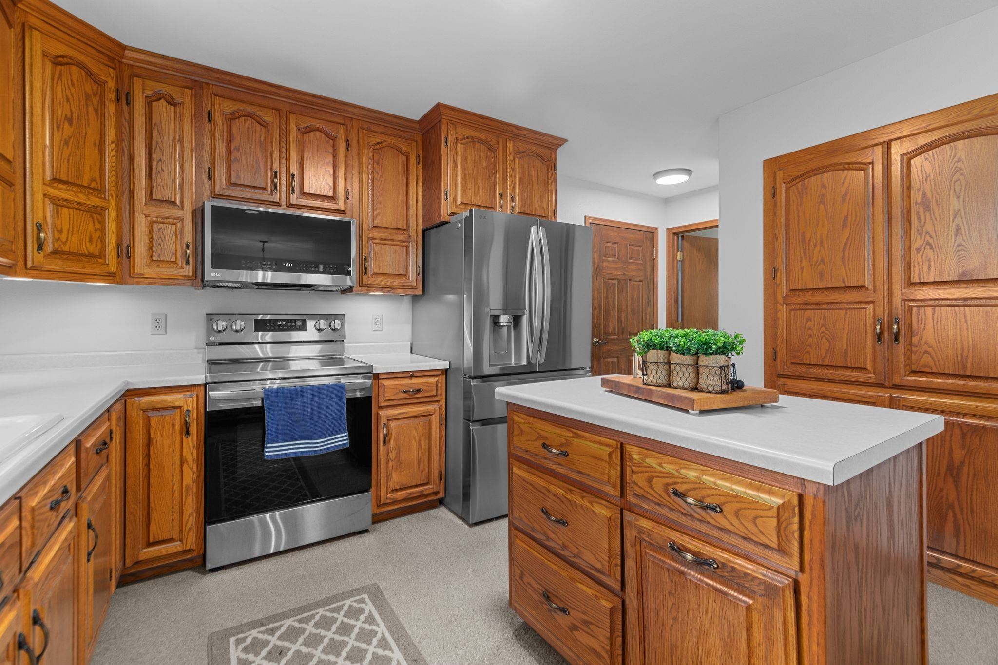 Brillion, Wisconsin 54110, United States, 3 Bedrooms Bedrooms, ,3 BathroomsBathrooms,Residential,Active,138976