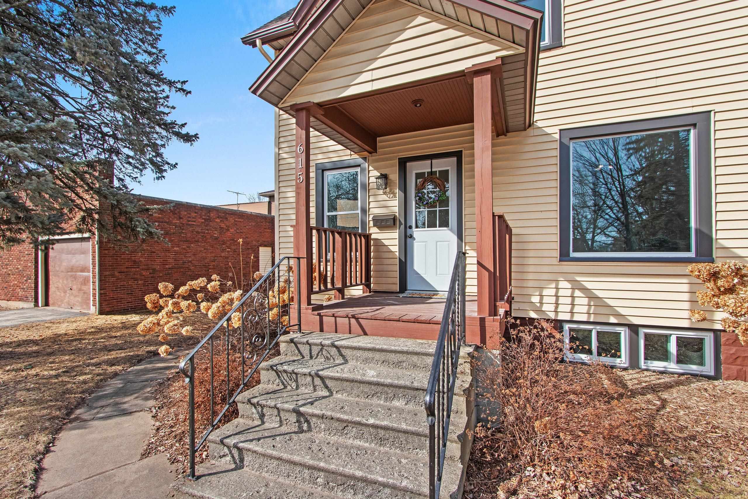 Shawano, Wisconsin 54166, United States, 3 Bedrooms Bedrooms, ,2 BathroomsBathrooms,Residential,Active,88104