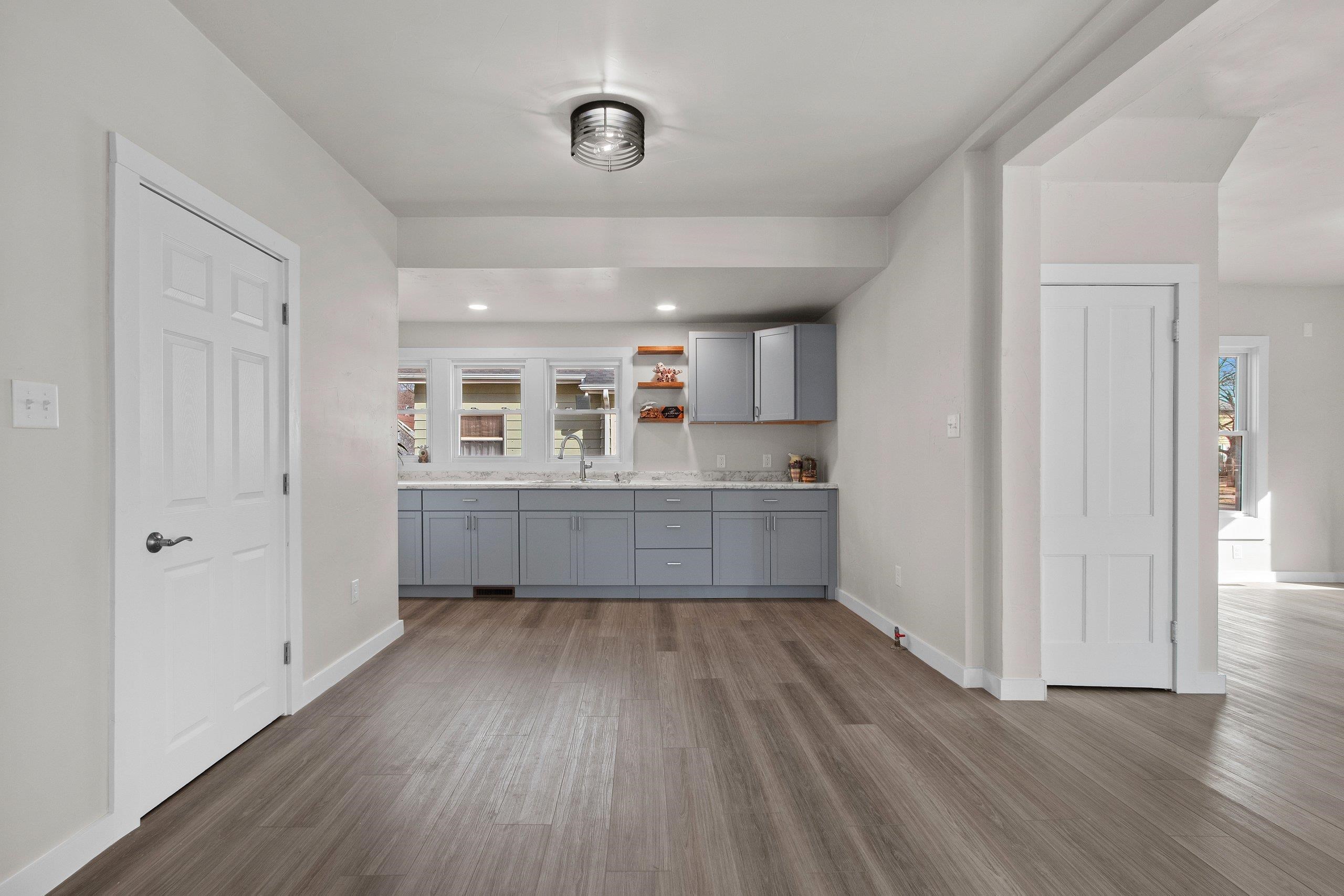 Shawano, Wisconsin 54166, United States, 3 Bedrooms Bedrooms, ,2 BathroomsBathrooms,Residential,Active,88104