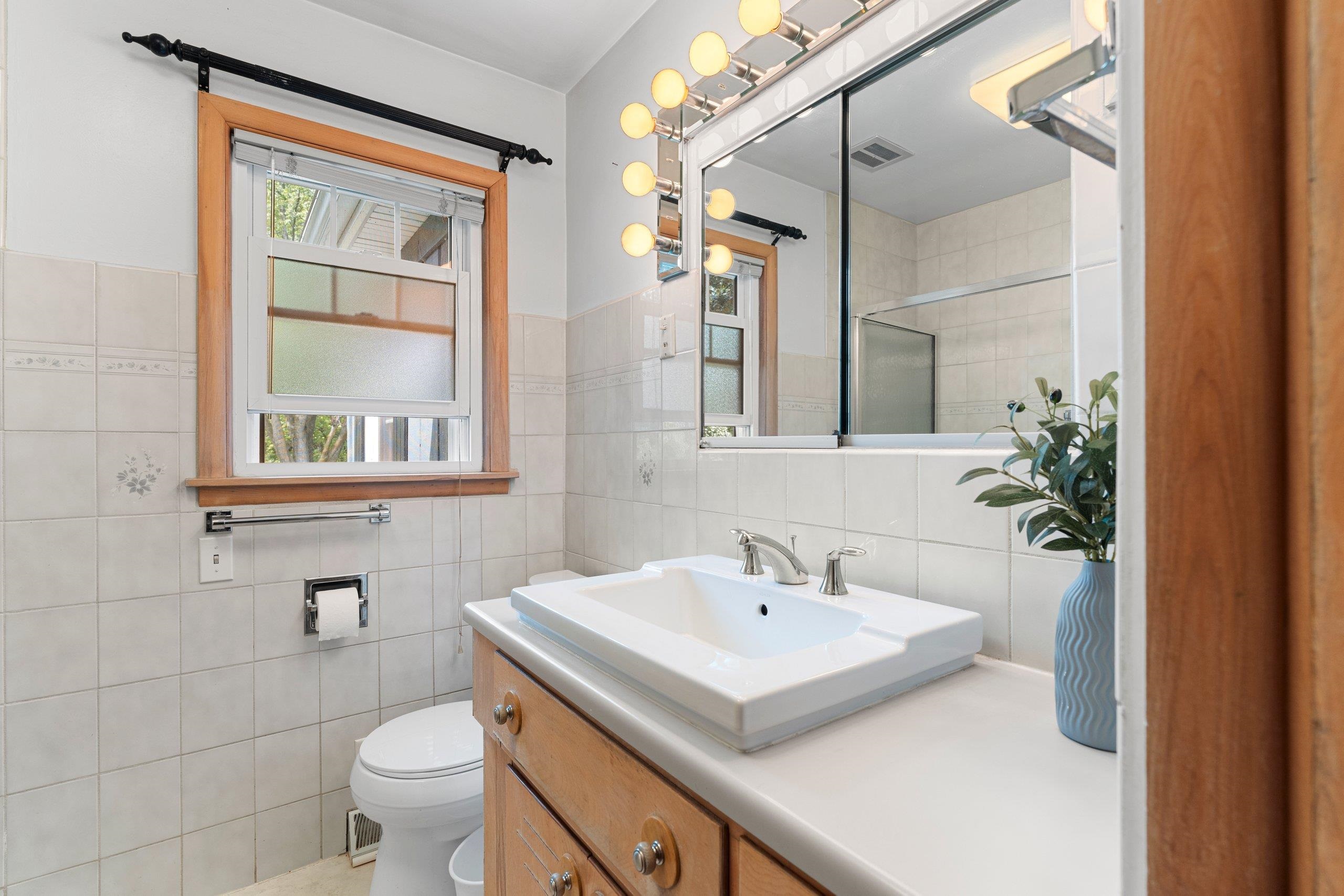 Chilton, Wisconsin 53014, United States, 4 Bedrooms Bedrooms, ,3 BathroomsBathrooms,Residential,Active,157665