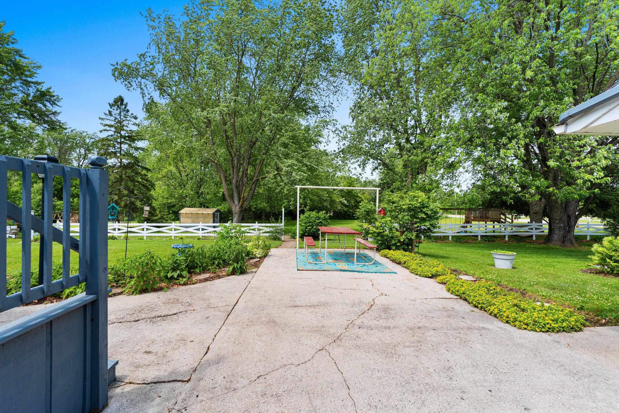 Chilton, Wisconsin 53014, United States, 4 Bedrooms Bedrooms, ,3 BathroomsBathrooms,Residential,Active,157665